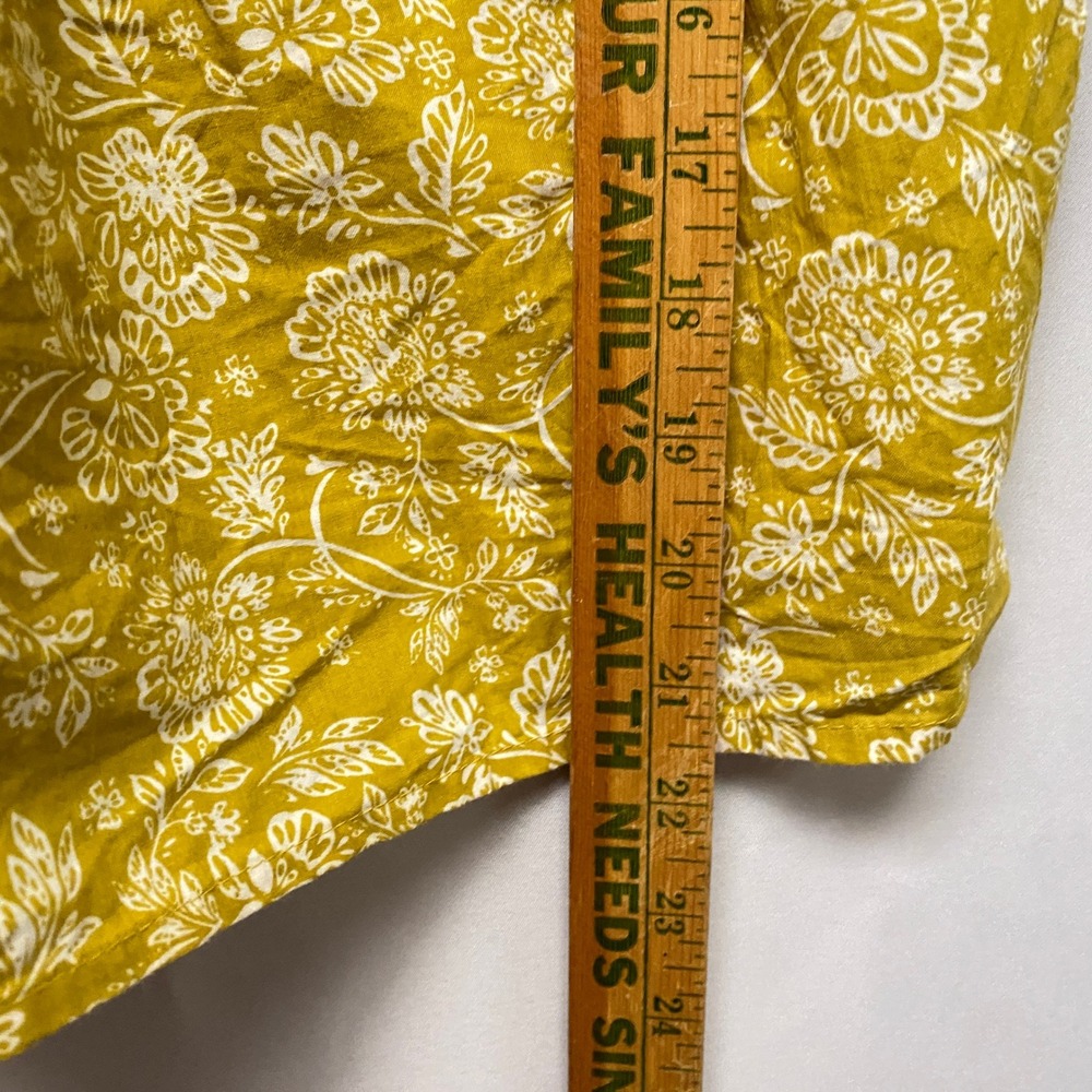 Jennifer Grace Yellow Floral Flutter Sleeve Lace Trim Pintuck Boho Top Size M - Picture 10 of 11